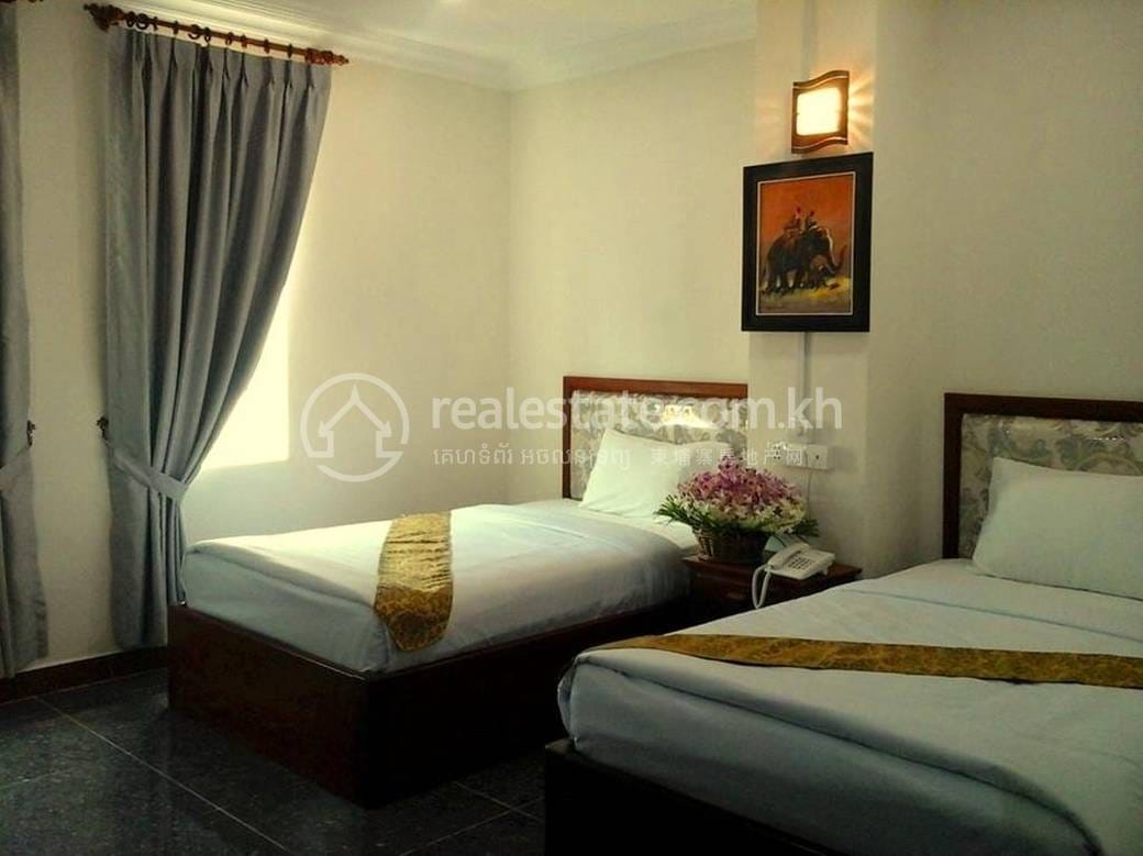 โรงแรม สำหรับเช่า พื้นที่ใช้สอย 3,360 ตร.ม. ใน Chamkarmon