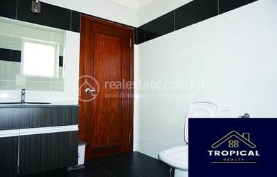 114 sqm Living Size Apartment For Rent in Chamkarmon