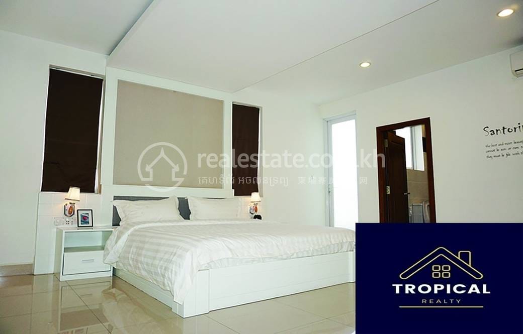 Apartment For Rent in Chamkarmon $1,550