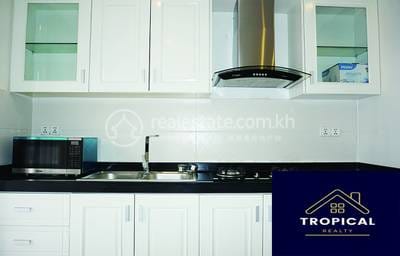 142 sqm Living Size Apartment For Rent in Chamkarmon
