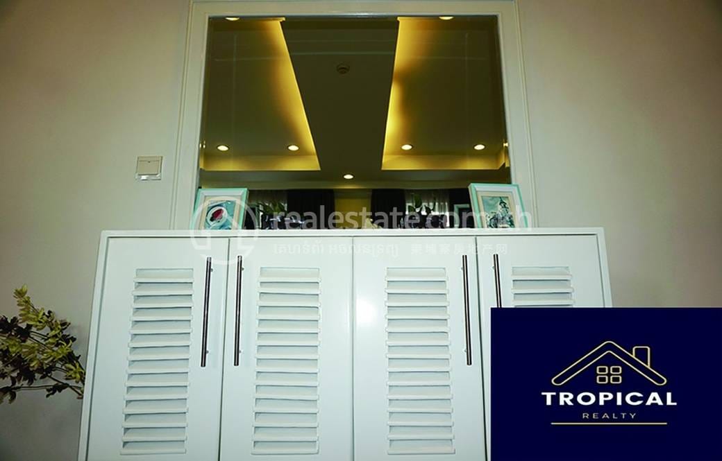 92 sqm Living Size Apartment For Rent in Chamkarmon