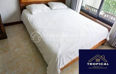 ផ្ទះល្វែង តម្លៃ $400