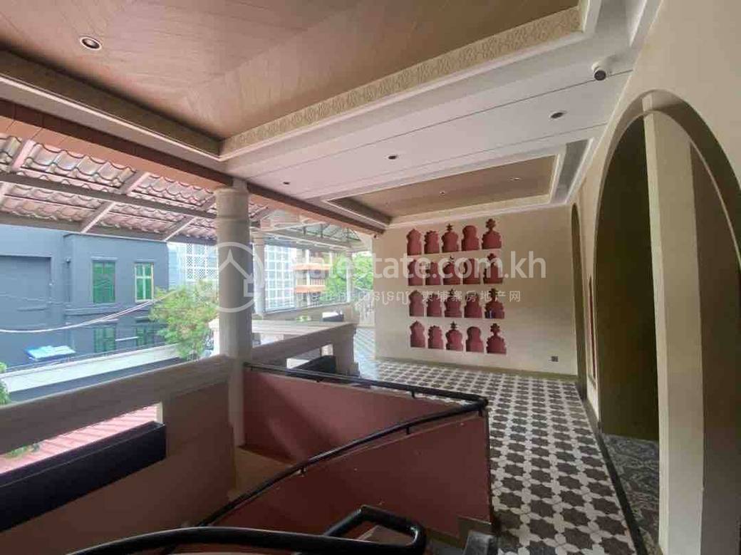 别墅出租，位于万景岗1分区（BKK1), 波哥堪, 金边