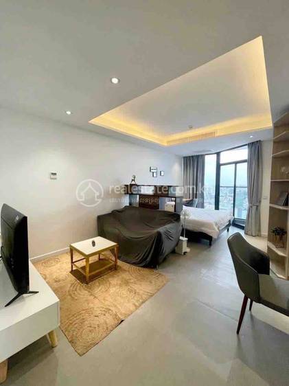 Chamkarmon Condo For Rent in Chamkarmon
