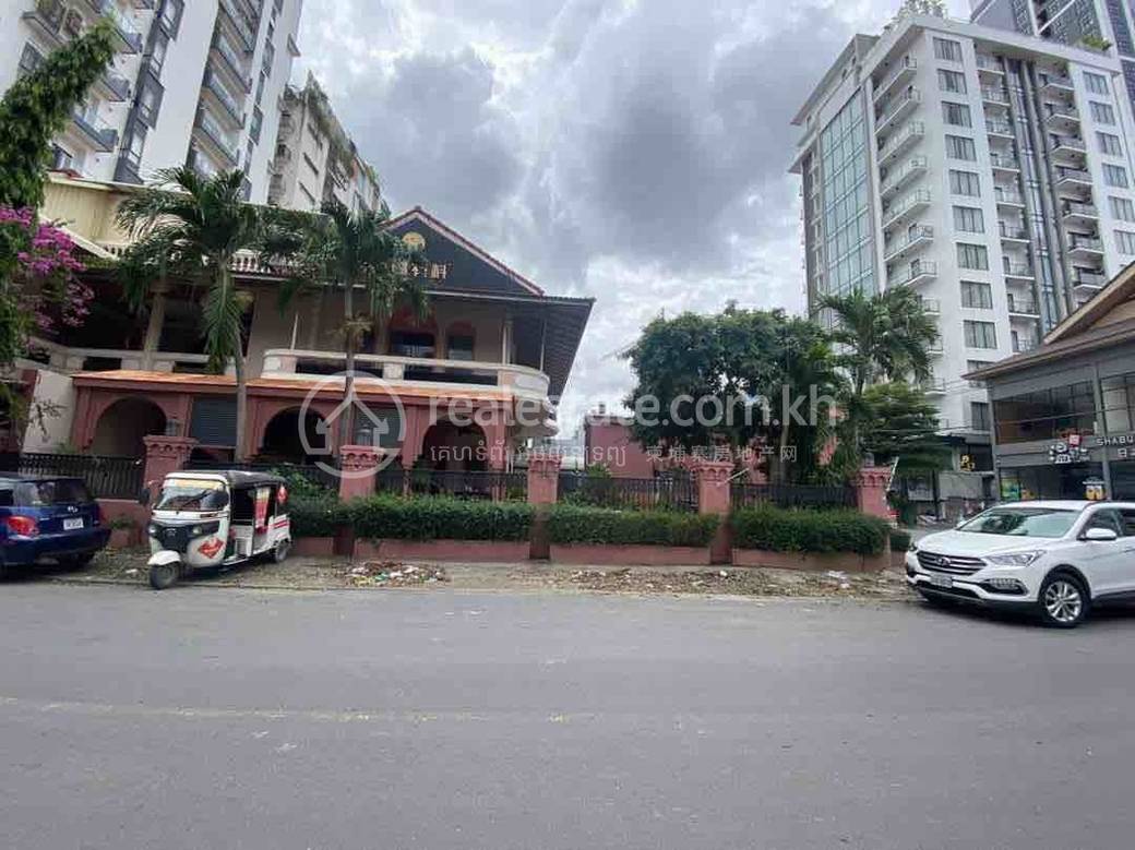 $10,000 Shophouse