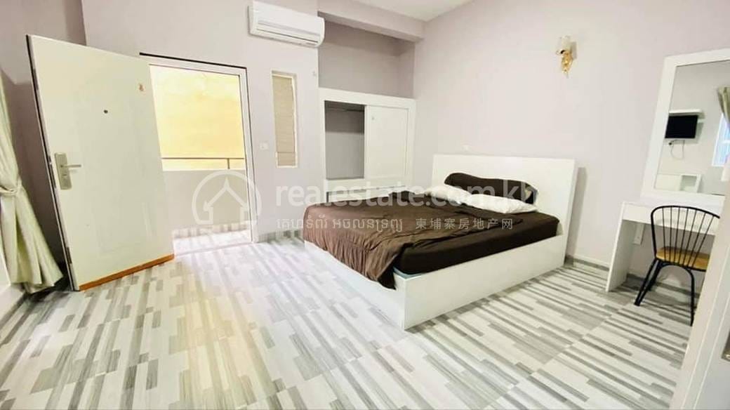 Chamkarmon Apartment For Rent in Toul Tum Poung 1 Chamkarmon $300