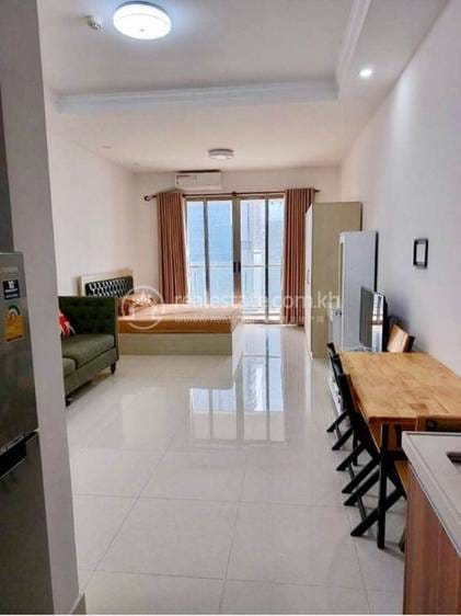 D. I. Riviera Condominium | Condo K pronájmu in Chamkarmon $400