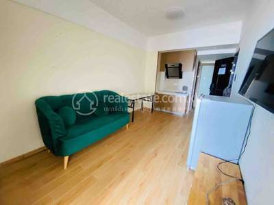 Apartment For Rent with 1 Parking Space
