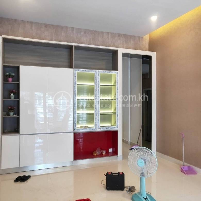 Chbar AmpovHouse and lot出租，价格$850