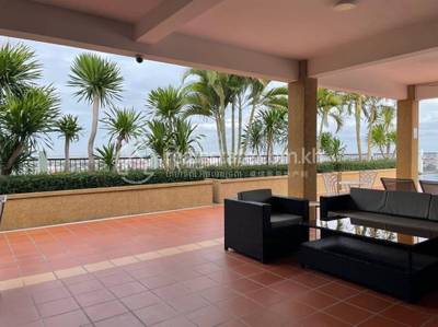 Apartment For Rent in Tonle Bassac, Chamkarmon, Phnom Penh