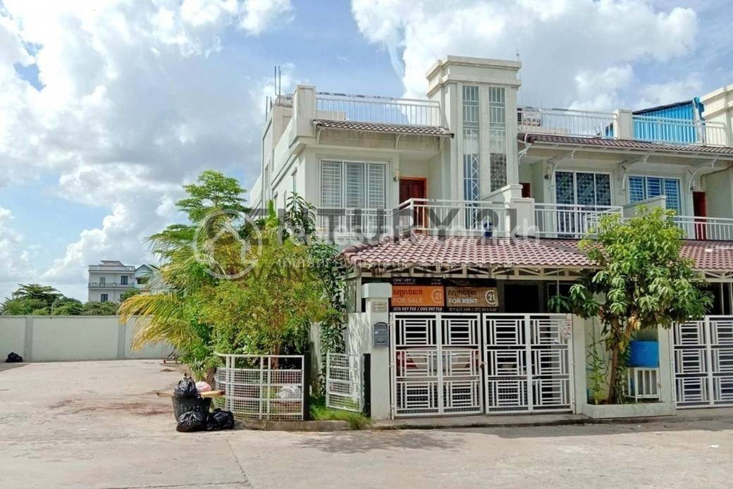 Sen Sok双子别墅出售，价格$155,000