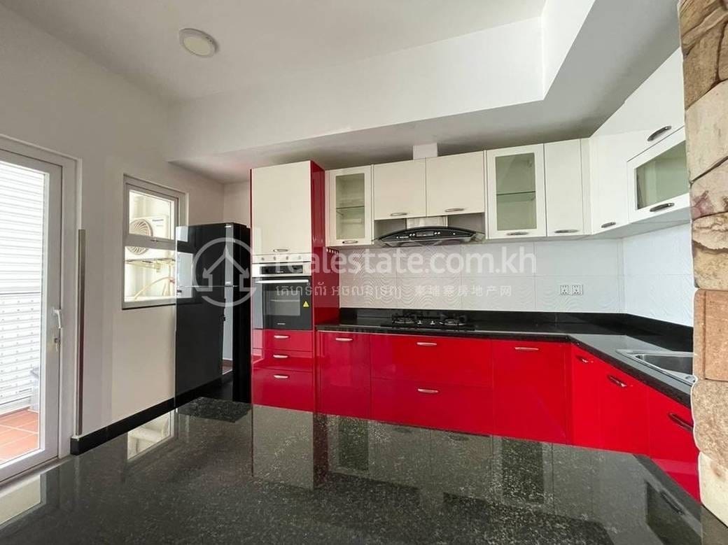 Tonle Bassac Apartment For Rent in Tonle Bassac