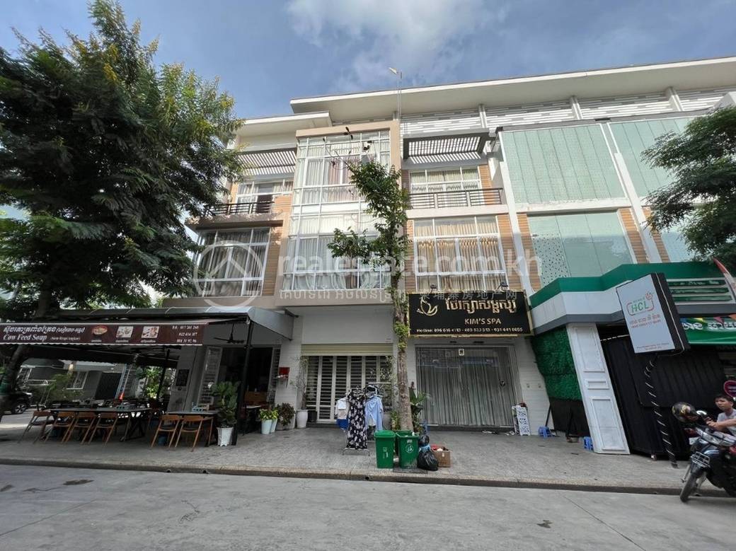 Chbar AmpovHouse and lot出租，位于Chbar Ampov