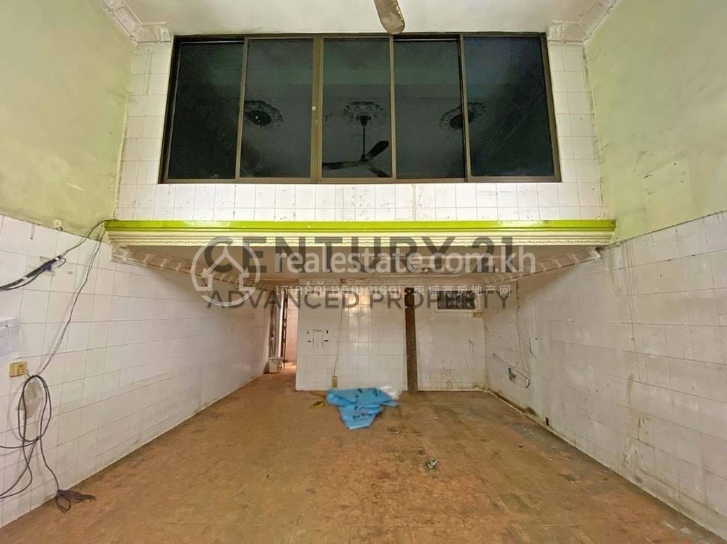 Flat House For Sale in Toul Kork $430,000