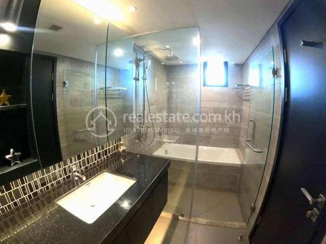 Apartment For Rent in Tonle Bassac, Chamkarmon, Phnom Penh