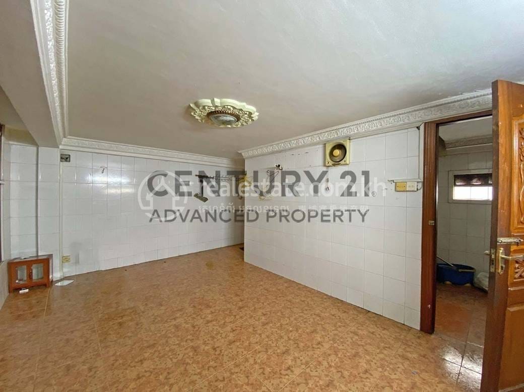 Toul Kork Flat House For Sale in Toul Kork