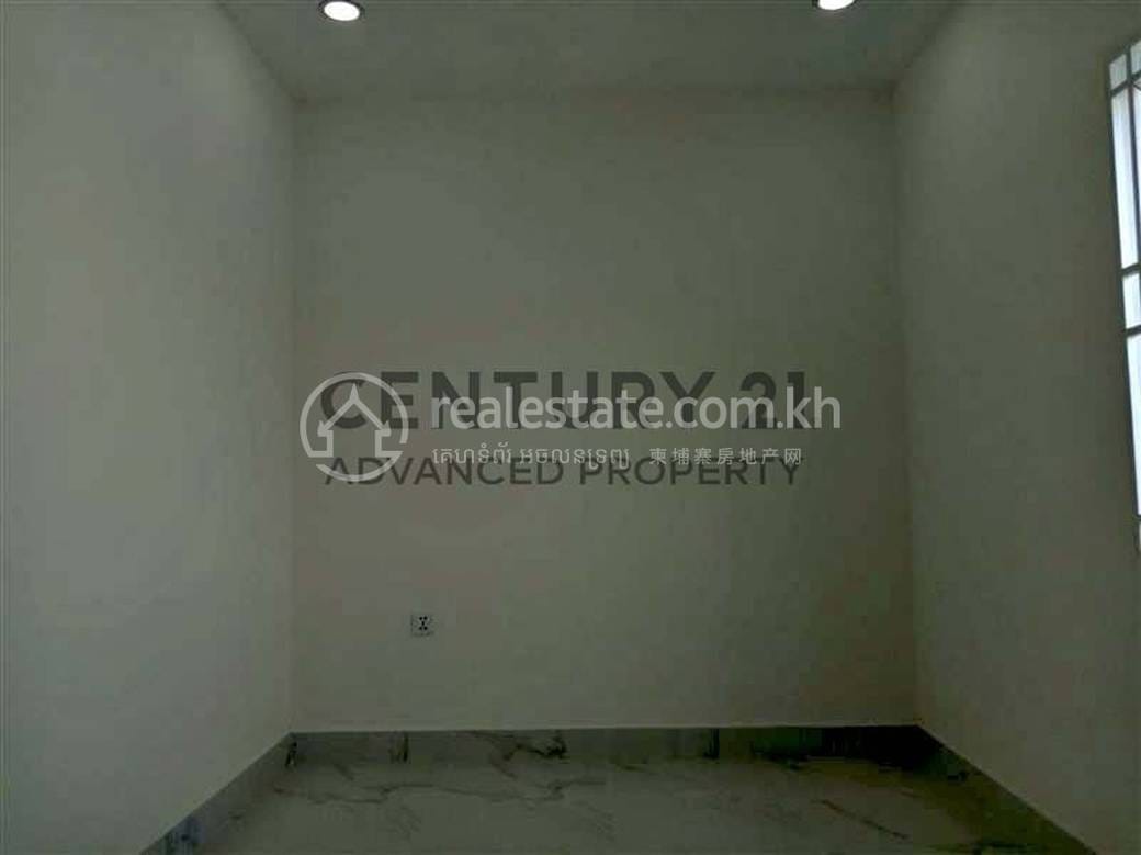Por Sen Chey House and lot สำหรับขาย ใน Por Sen Chey