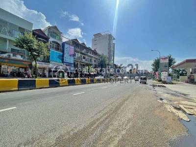 , អូរឬស្សី១, ៧ មករា, ភ្នំពេញ