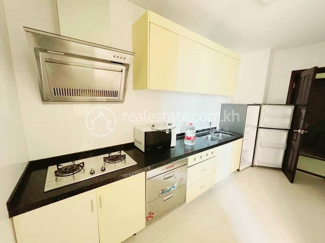 Condo For Rent in Tonle Bassac, Chamkarmon, Phnom Penh