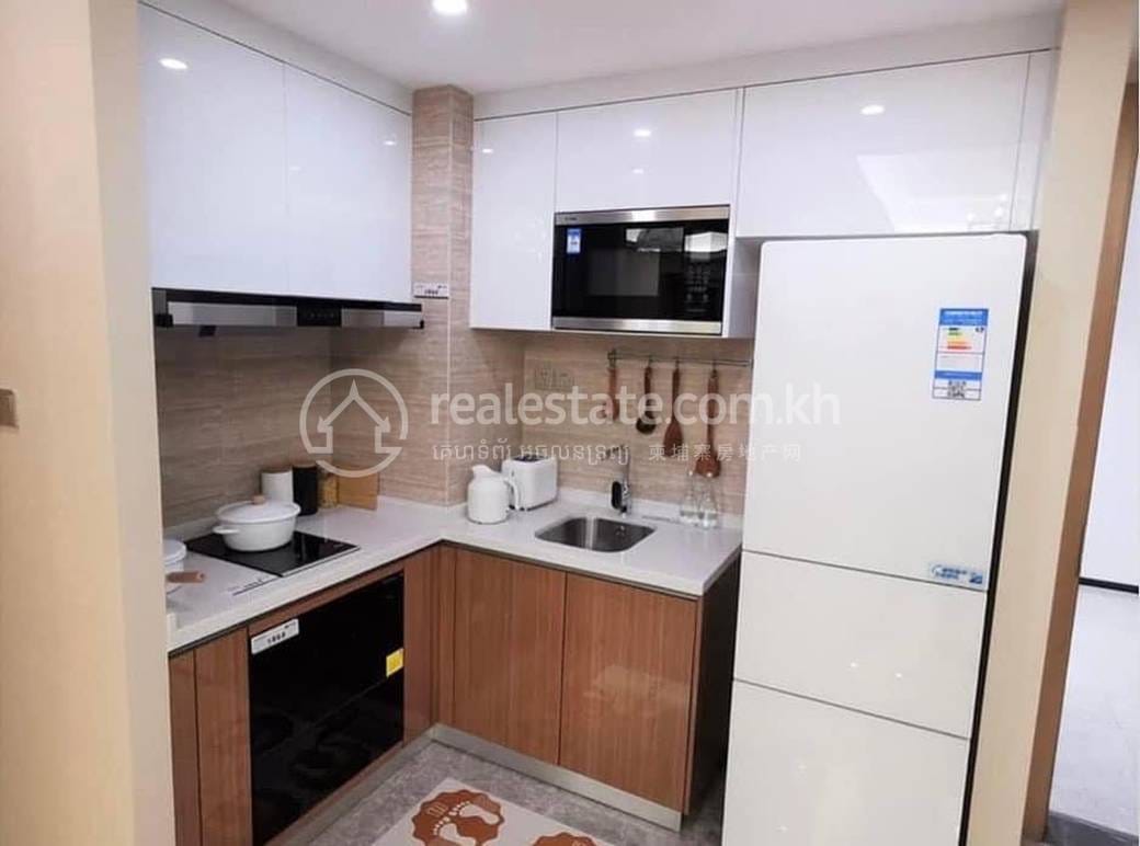 R&F CITY | Zařízeno Condo K pronájmu