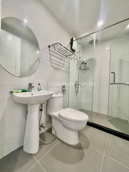 Tonle Bassac Condo For Rent in Tonle Bassac