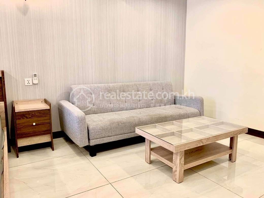 Apartment For Rent in Tonle Bassac, Chamkarmon, Phnom Penh