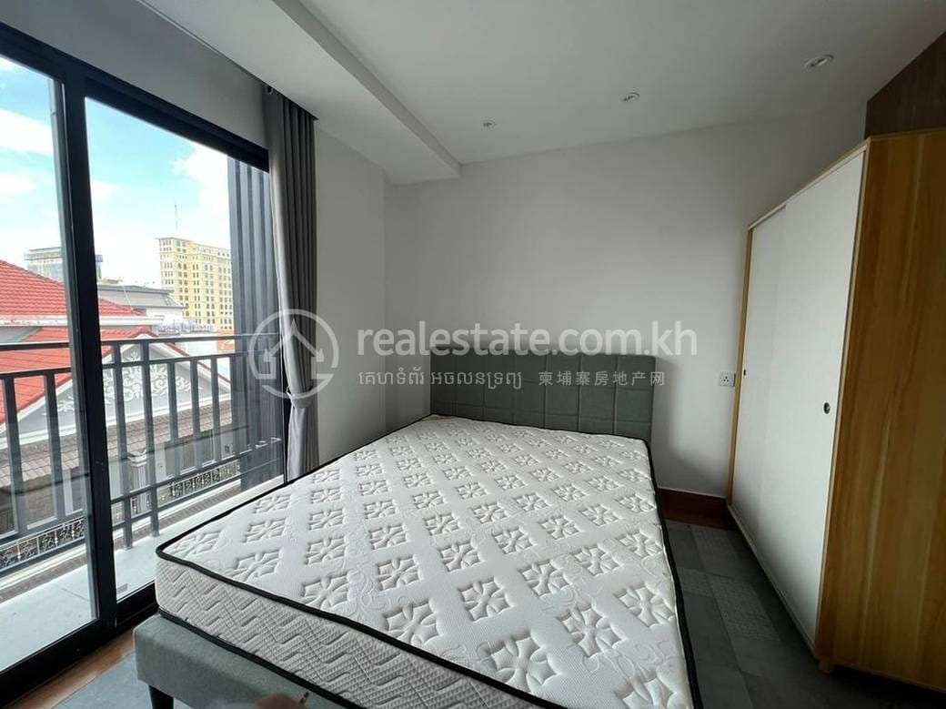 Condo For Rent in Boeng Reang, Daun Penh, Phnom Penh