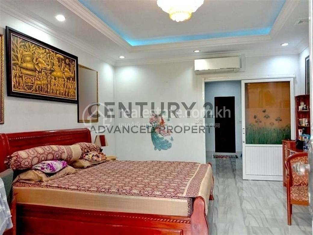 แฟลต สำหรับขาย 5 ห้องนอน ราคา $189,000