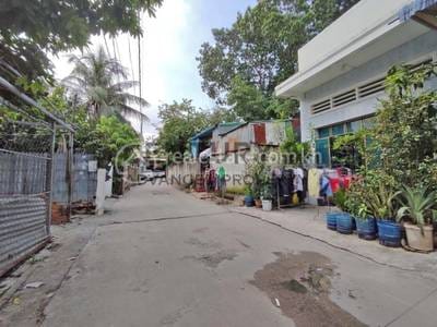 3 Bedrooms House and lot For Sale for $160,000