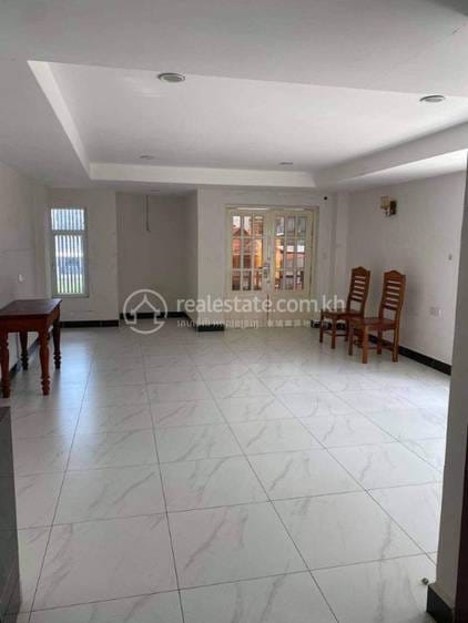 Chamkarmon建筑出租，位于Toul Tum Poung 1Chamkarmon，价格$5,000