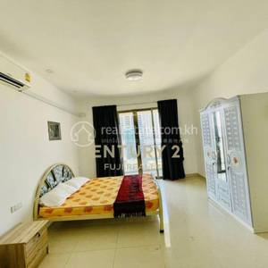 Condo For Rent in Tonle Bassac, Chamkarmon, Phnom Penh