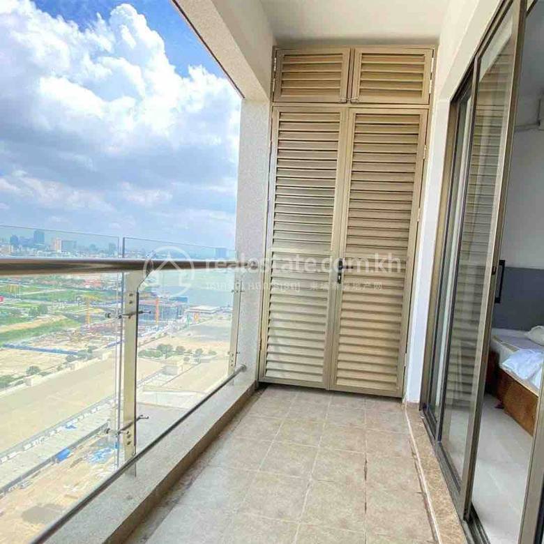Condo For Rent in Tonle Bassac, Chamkarmon, Phnom Penh