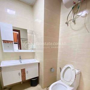 Chamkarmon Condo For Rent in Chamkarmon