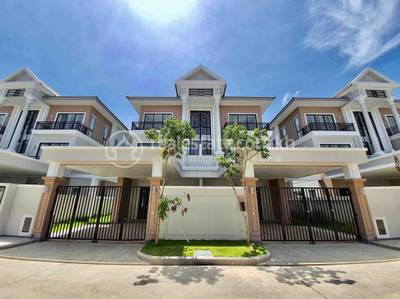 residential Twin Villa1 for sale2 ក្នុង Nirouth3 ID 2157684