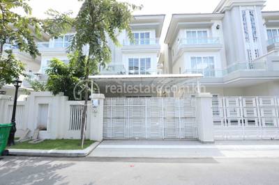 residential Twin Villa1 for rent2 ក្នុង Tuek Thla3 ID 2162484