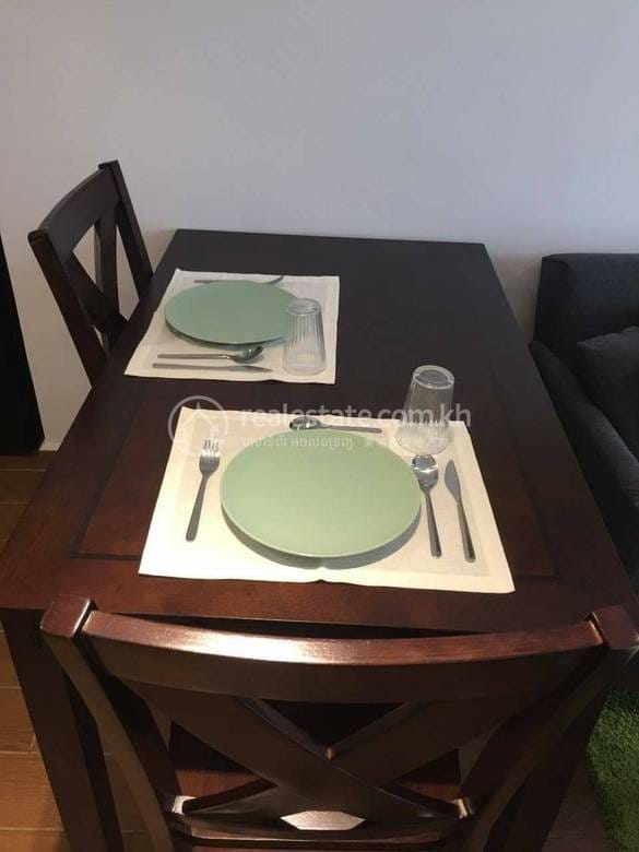 $600 Byt