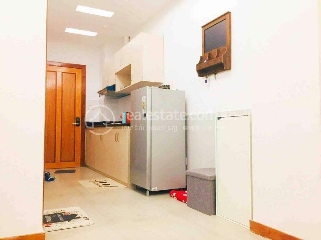 $400 Condo