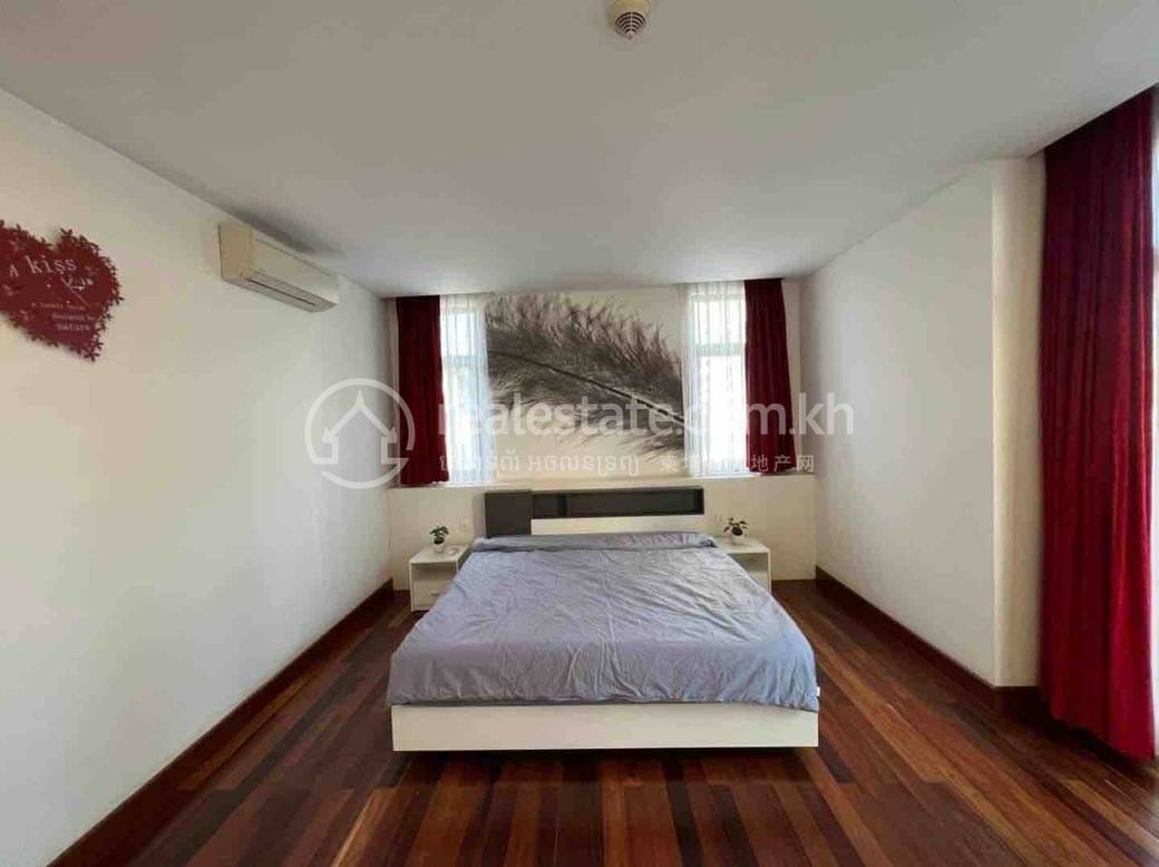 Apartmán se službami K pronájmu in Daun Penh $1,200