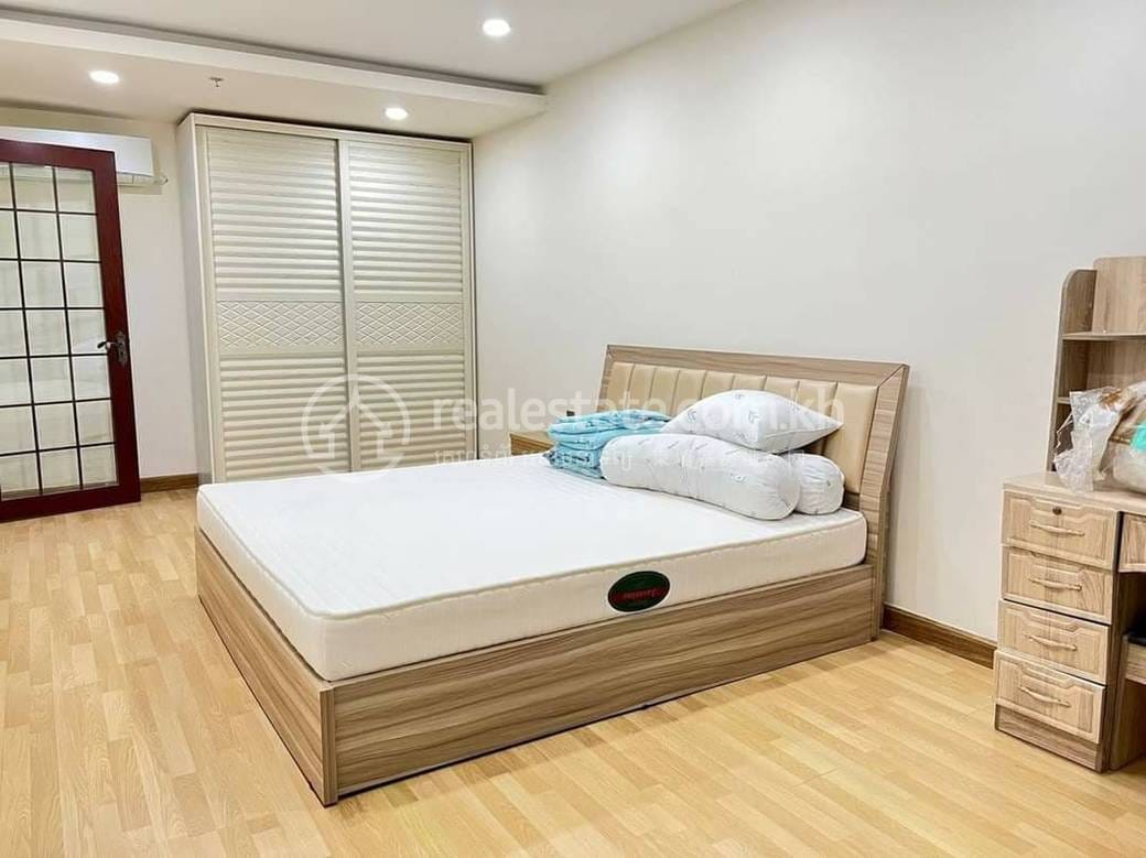 7 Makara Apartment For Rent in Ou Ruessei 1 7 Makara $700