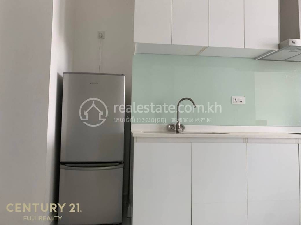 Tonle Bassac Condo For Rent in Tonle Bassac