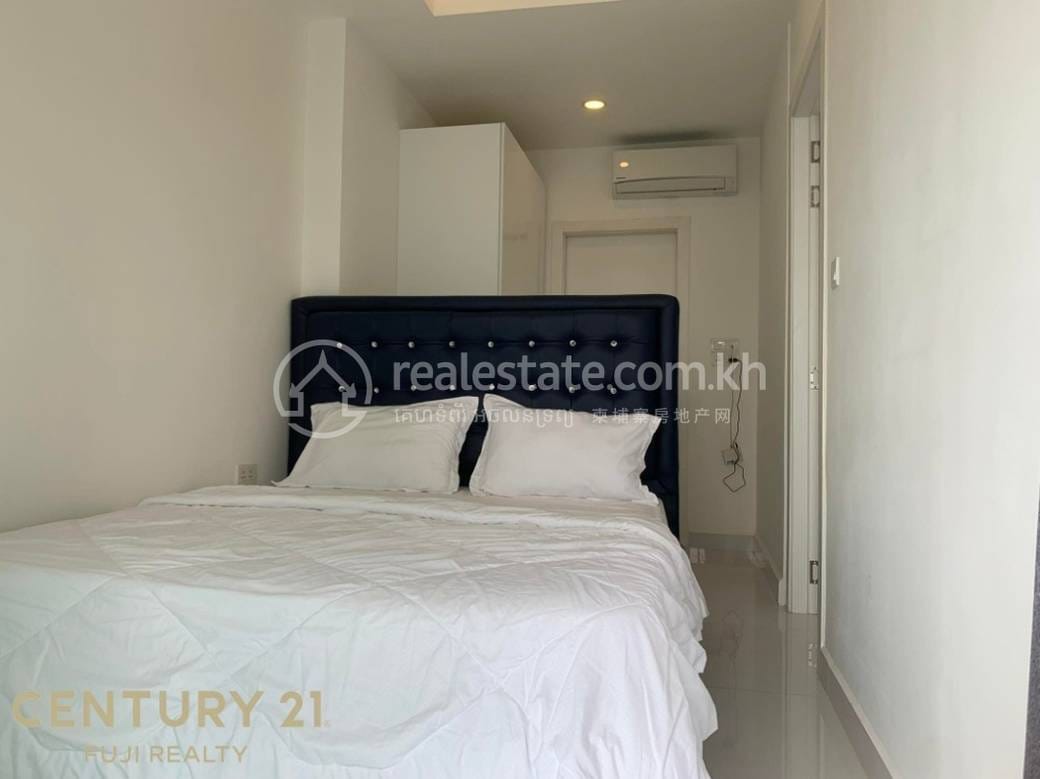 Condo For Rent in Chamkarmon $650