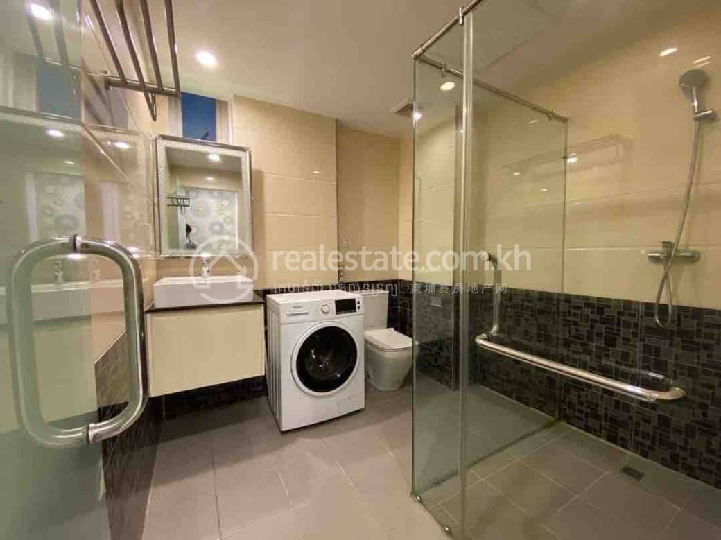 Chamkarmon Condo For Rent in Chamkarmon