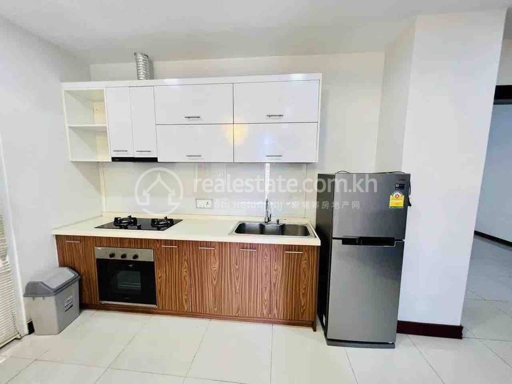 Apartment For Rent in Tonle Bassac, Chamkarmon, Phnom Penh