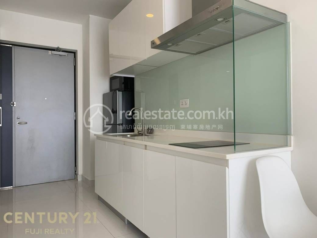 Tonle Bassac Condo For Rent in Tonle Bassac