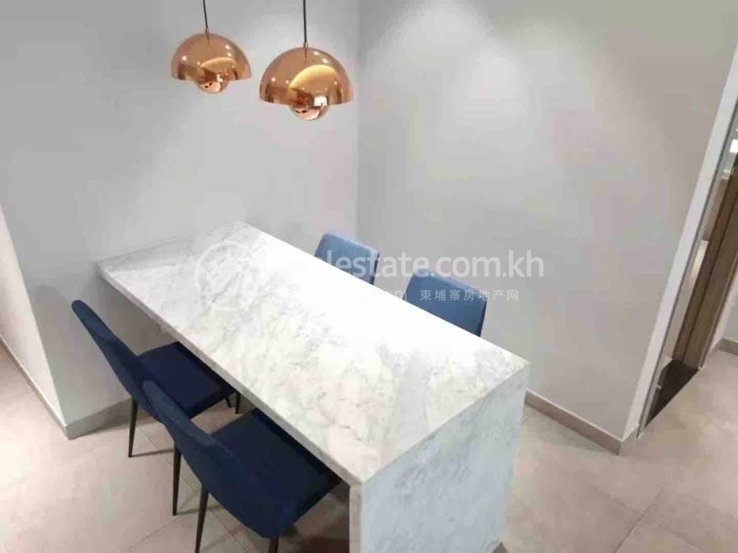 Apartmán se službami K pronájmu in Boeng Keng Kang $900