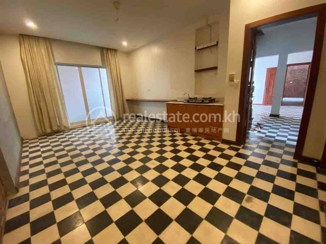 โรงแรม สำหรับเช่า ใน Boeng Keng Kang $5,500