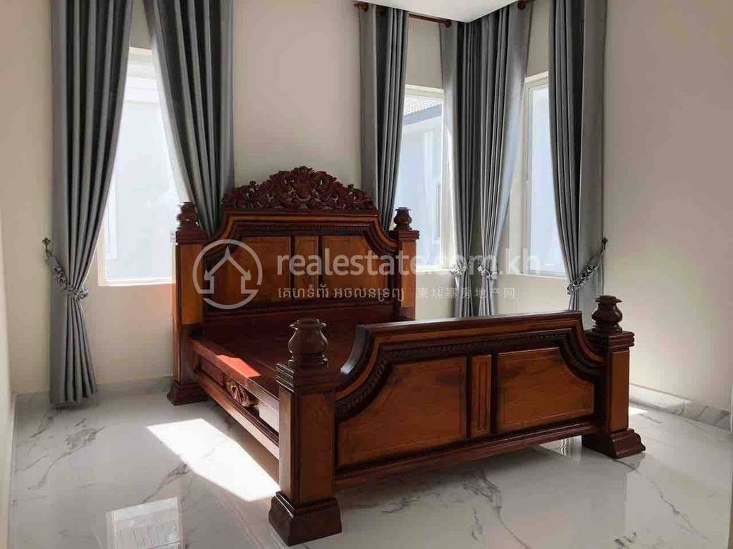 Villa For Sale in Sen Sok $669,000
