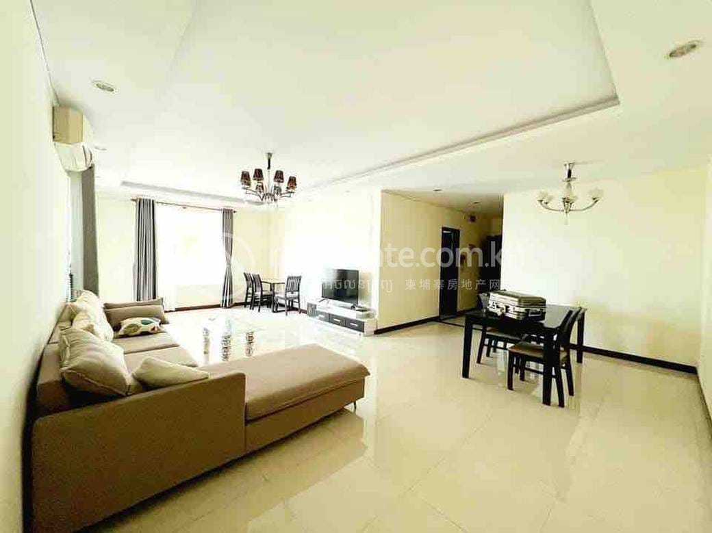 Apartment For Rent in Chamkarmon $1,500