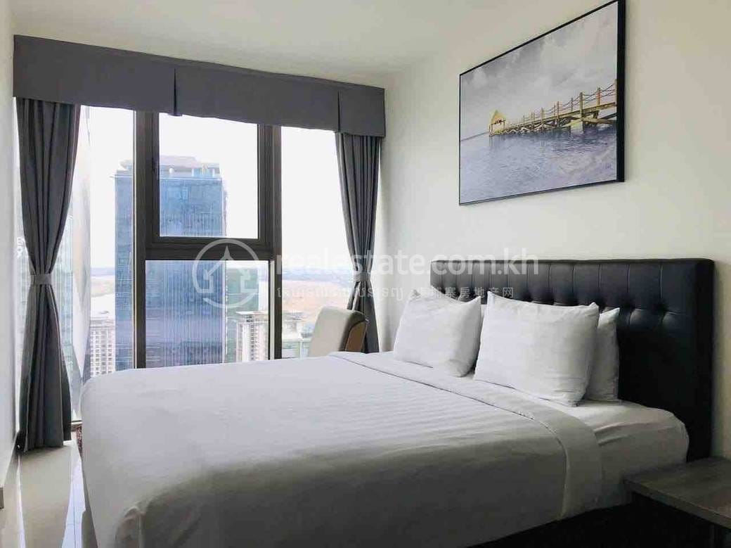 Condo For Rent in Chamkarmon $800