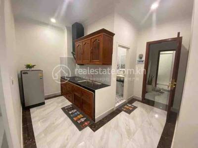 30 sqm Living Size Apartment For Rent in Chamkarmon